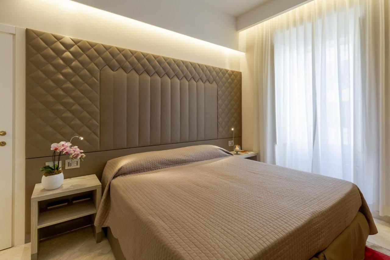 Harry'S Bar Trevi Luxury Apartments - Spagna Rom Exterior foto